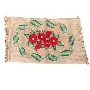 Vintage Poppy Floral Needlepoint Panel Rug Wall Tapestry Fringe Textile Decor